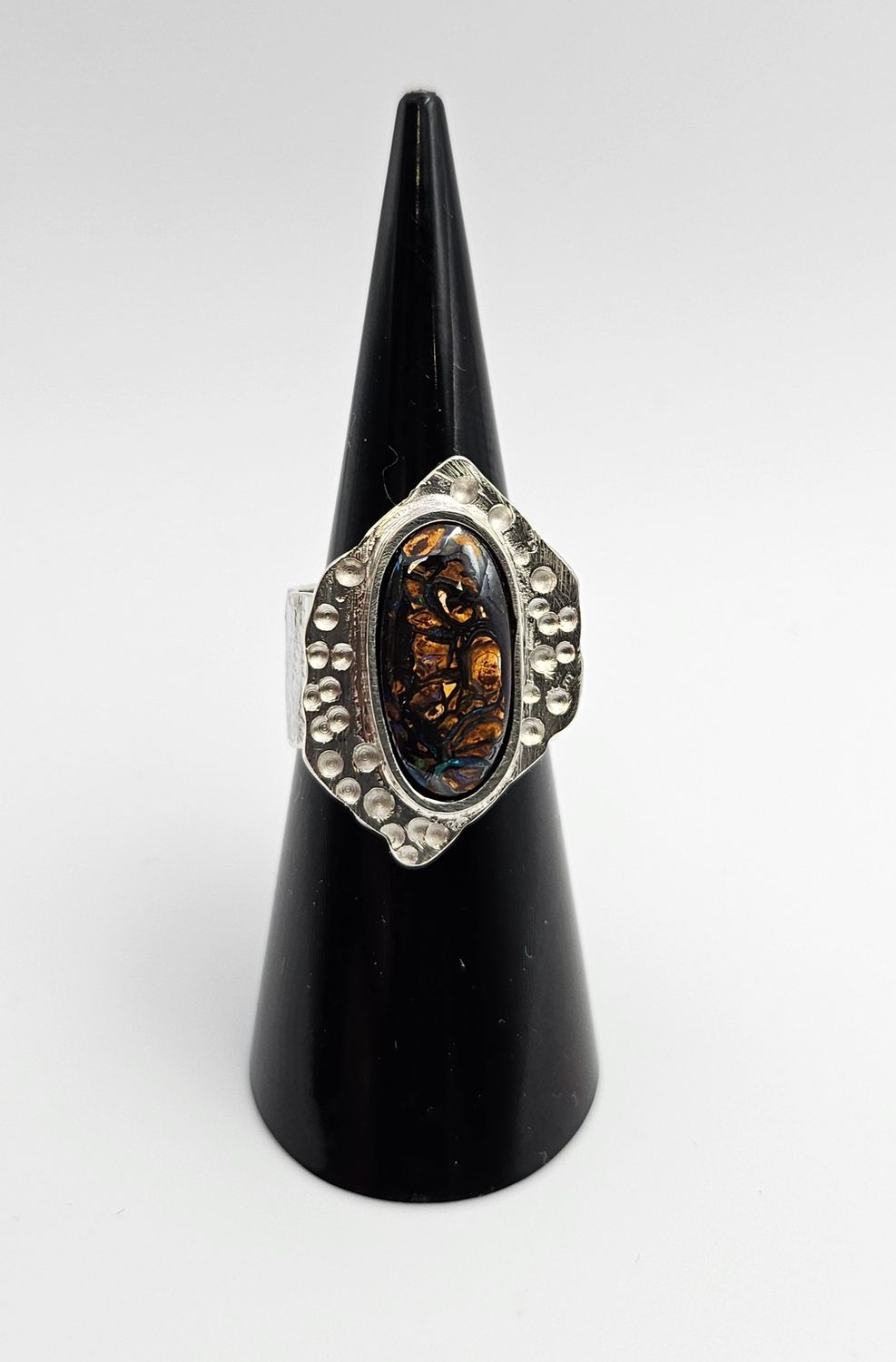 Anello con Opale