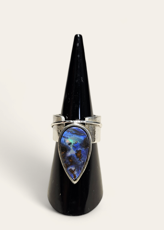 Anello con Opale