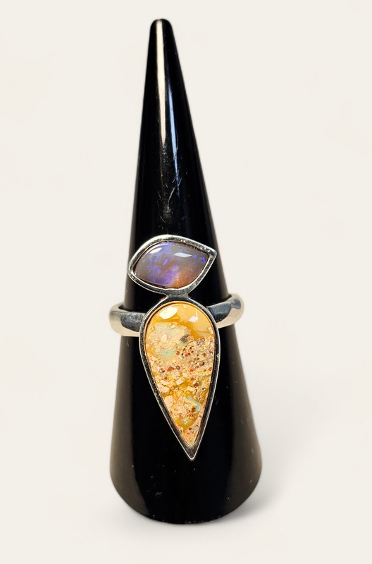 Anello con Opale