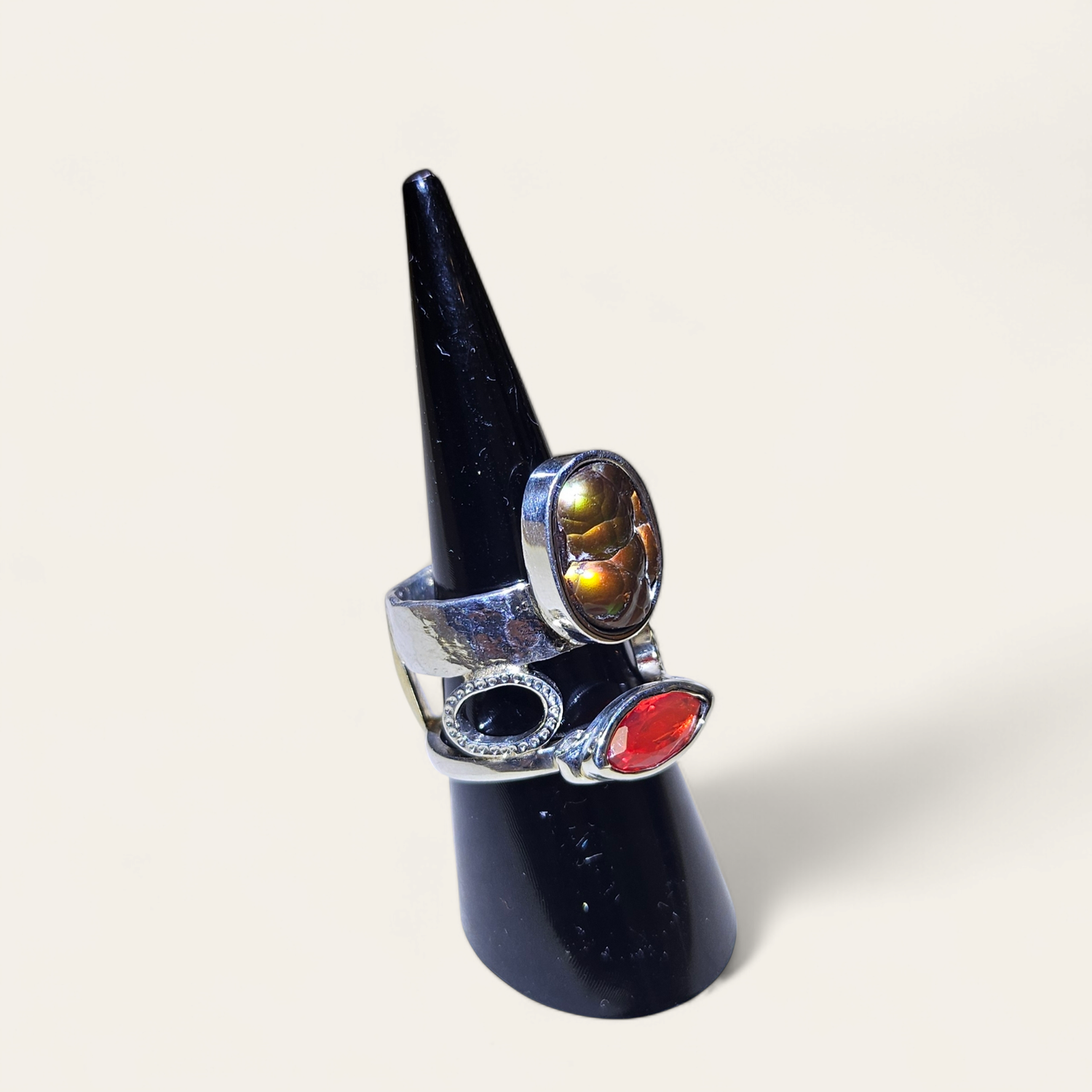 Anello in opale naturale multi fuoco in argento sterling 925 Anello in opale naturale multi fuoco in argento sterling 925
