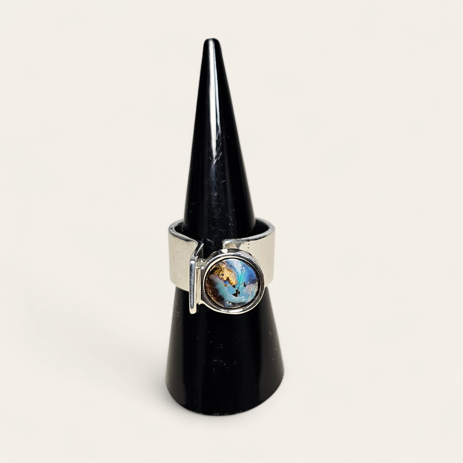 Anello con Opale