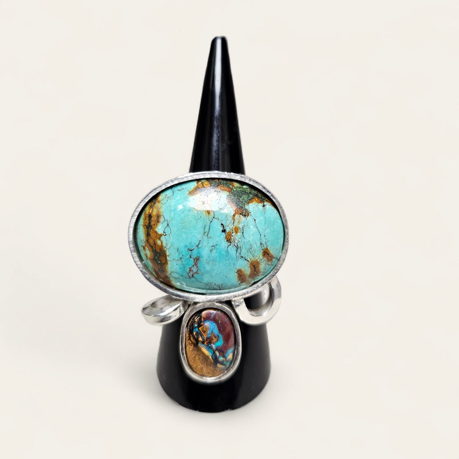 Anello con Turchese Tibetano e Opale