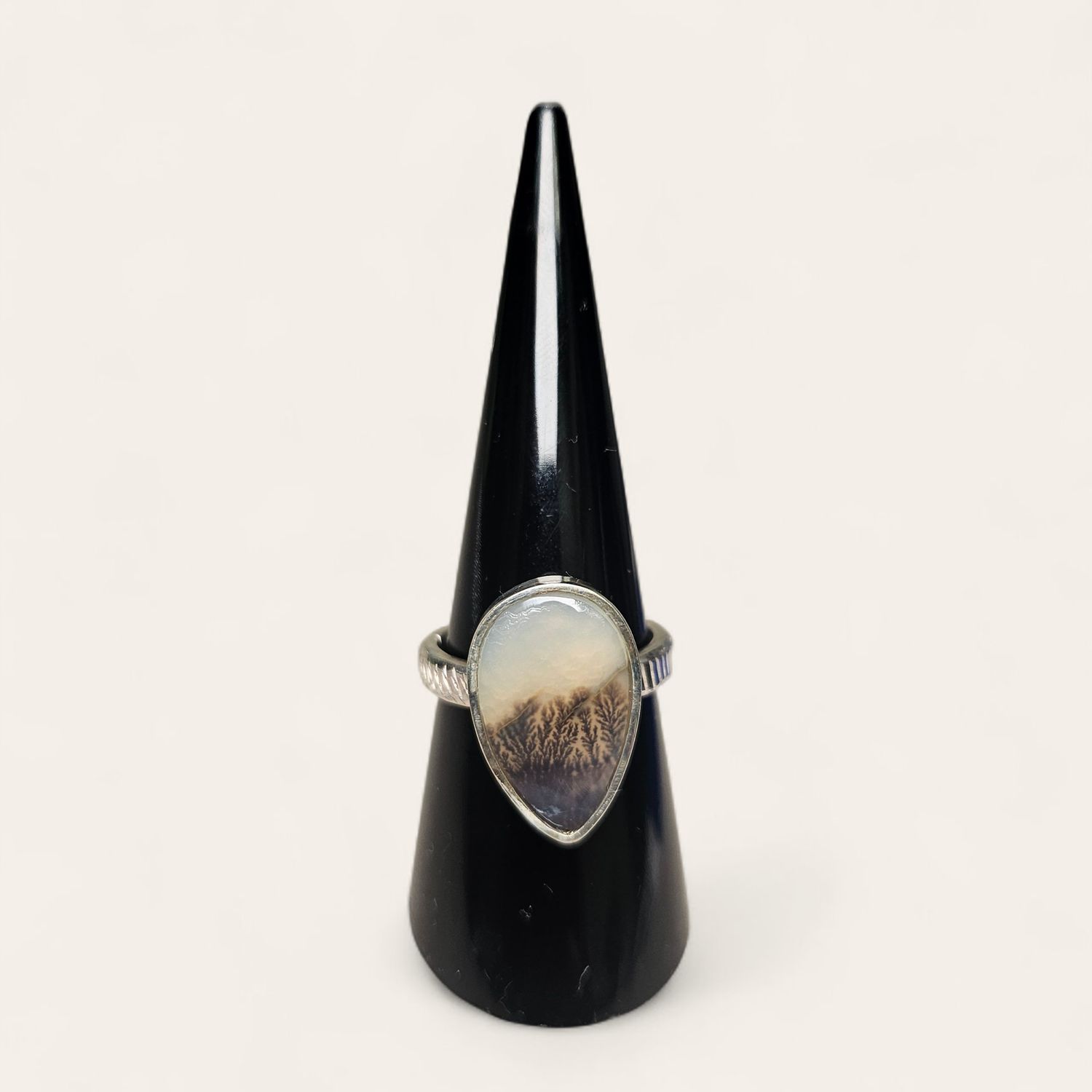 Anello con Agata Dentrica