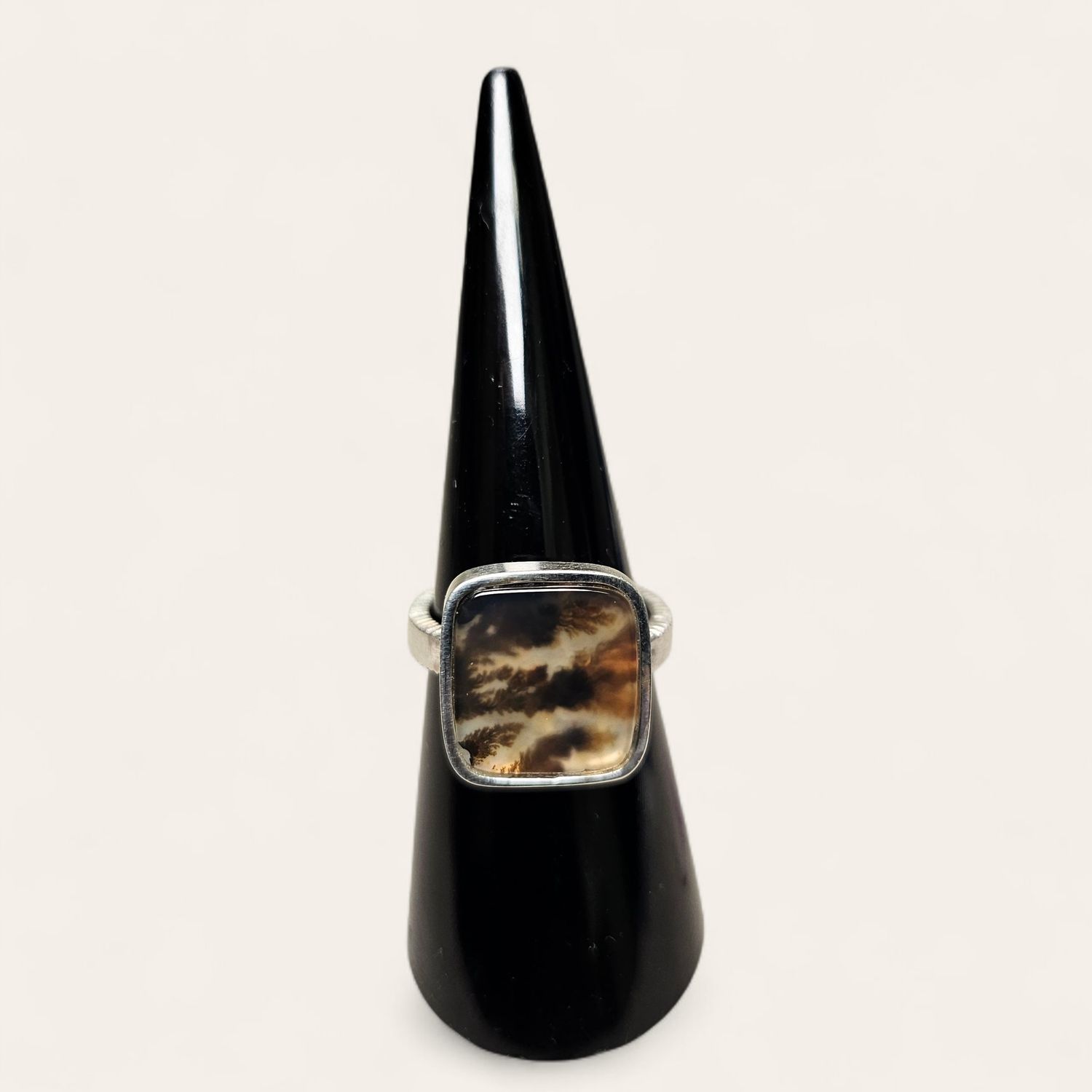 Anello con Agata Dentrica