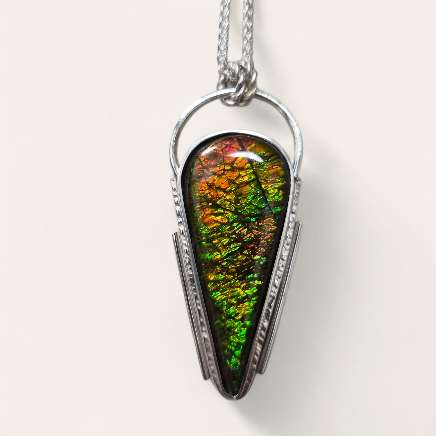 Ciondolo con Ammolite Canadese