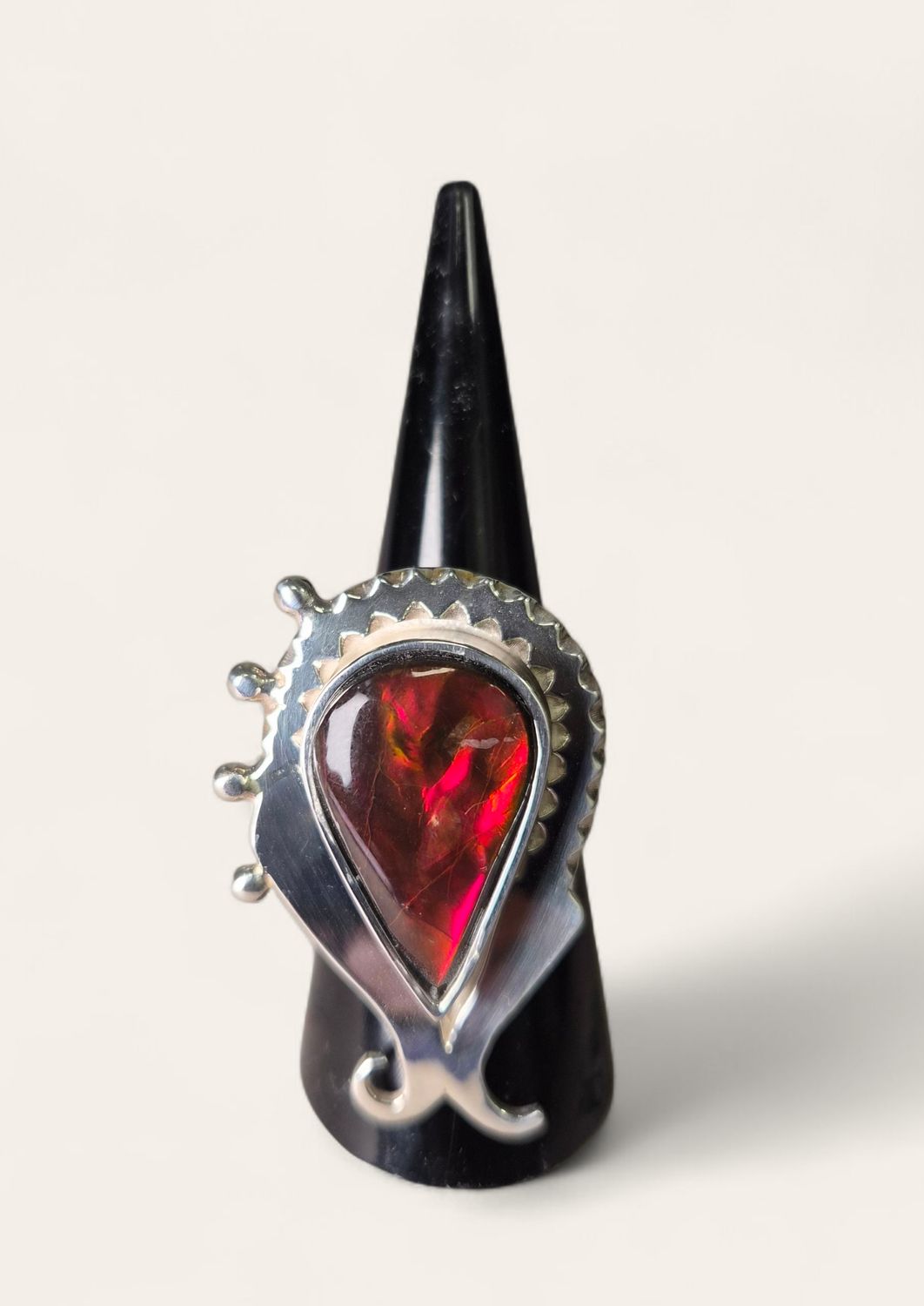 Anello con Ammolite Canadese