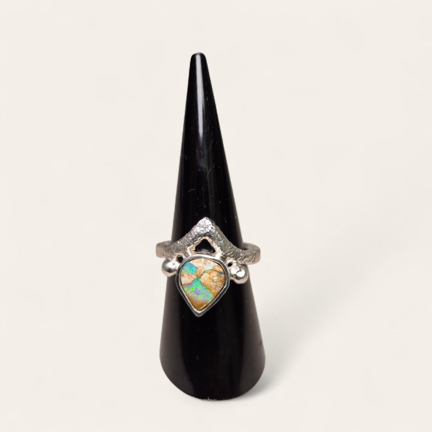 Anello con Opale