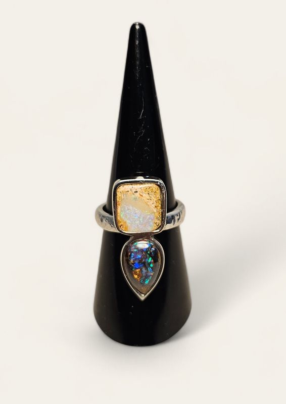 Anello con Opale