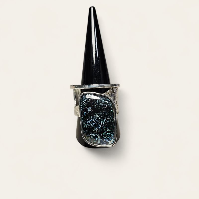 Anello con Opale