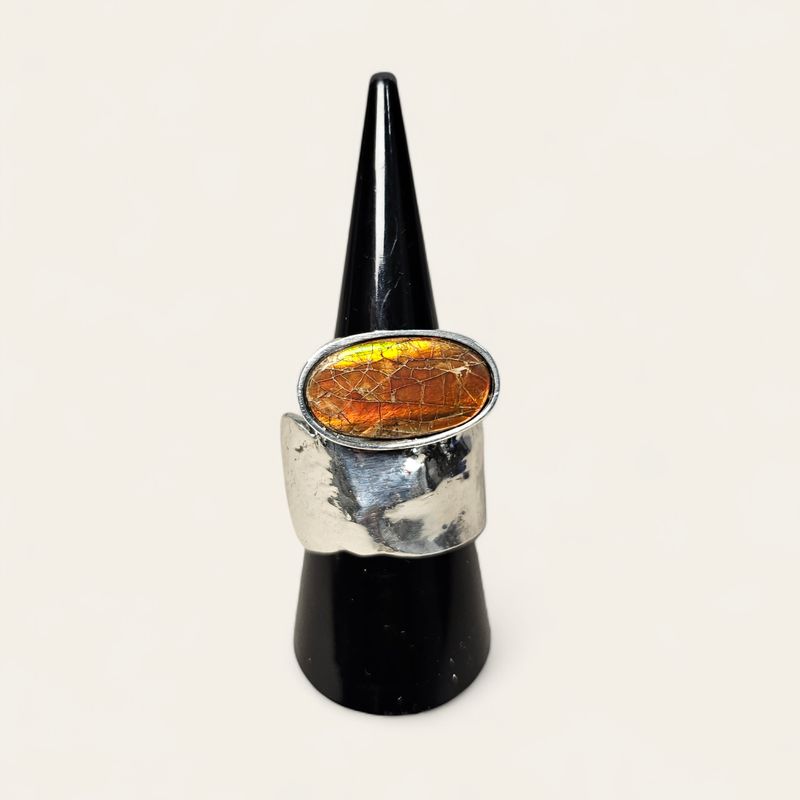 Anello con Ammolite Canadese