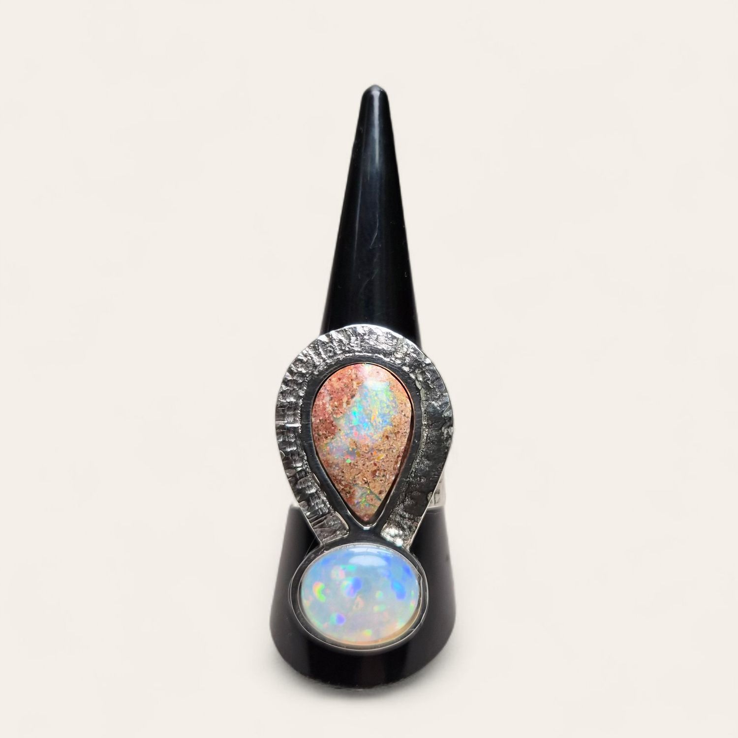 Anello con Opale