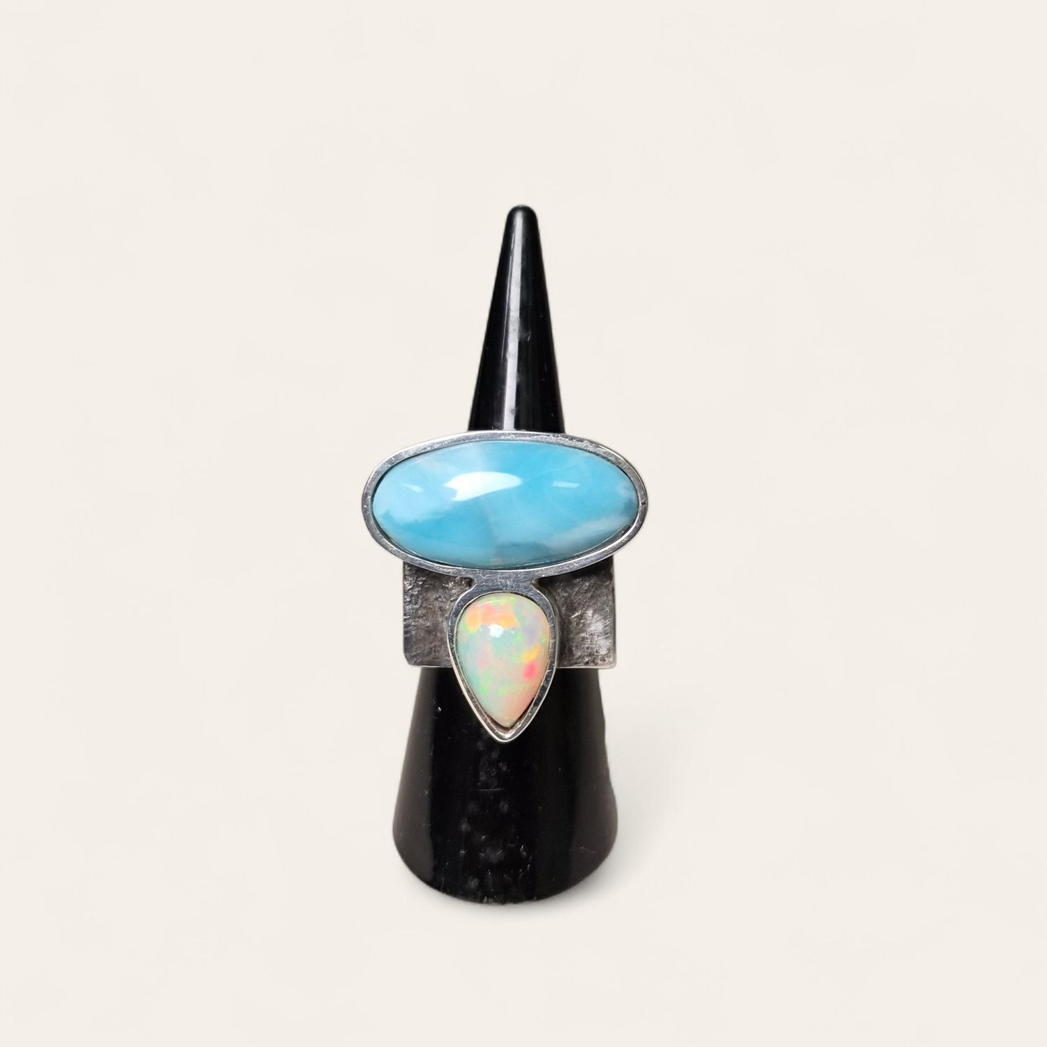 Anello con Larimar e Opale