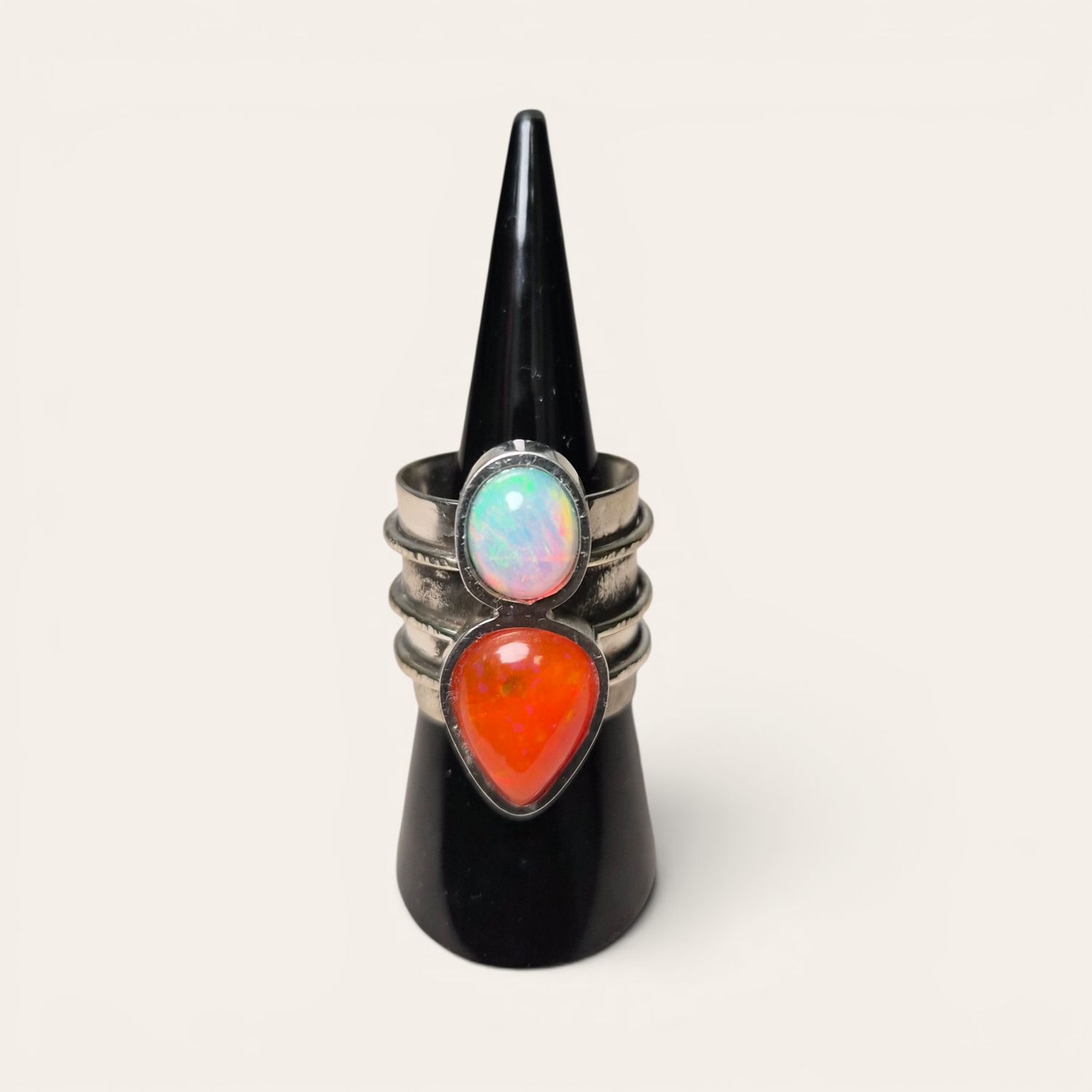 Anello con Opale