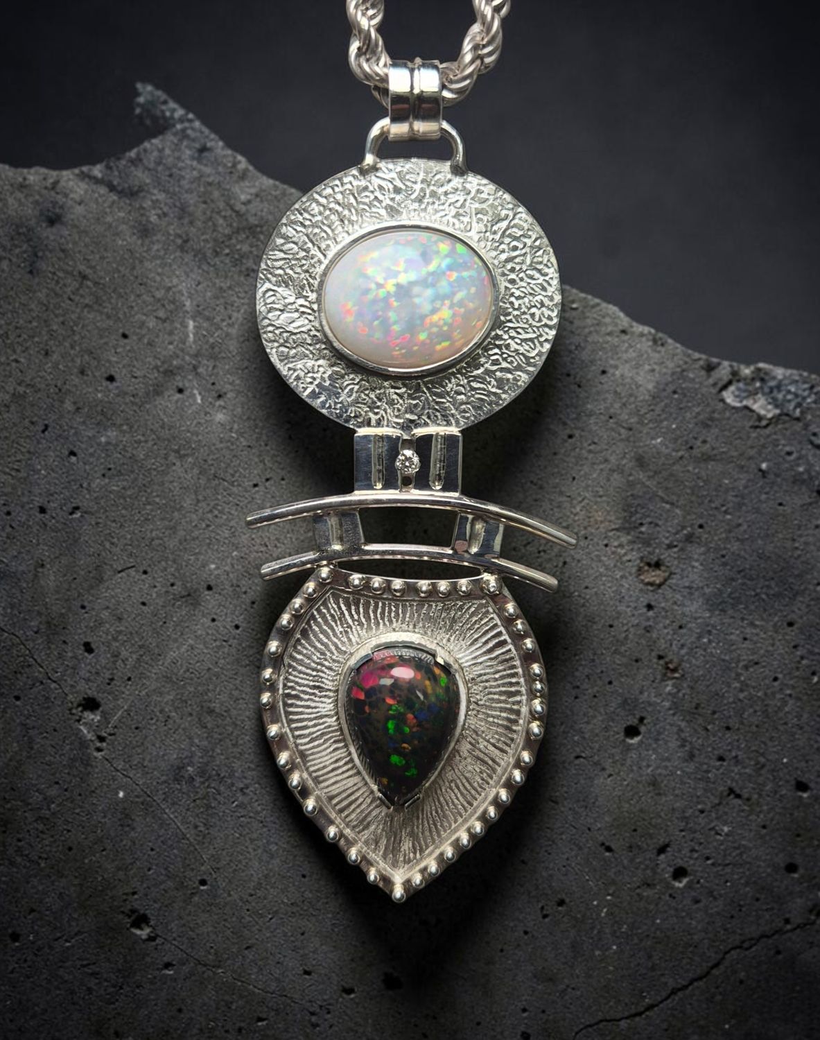 Ciondolo con Opale e Diamante