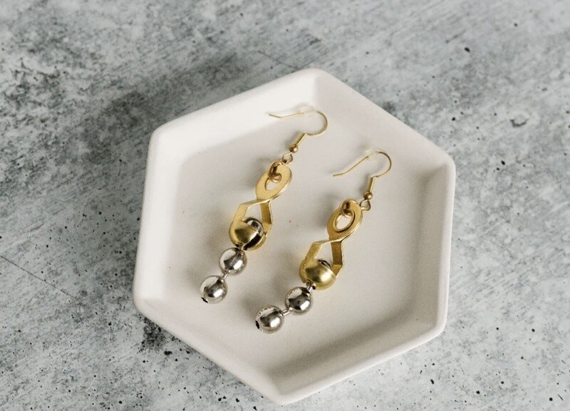 BALL &amp; CHAIN EARRINGS