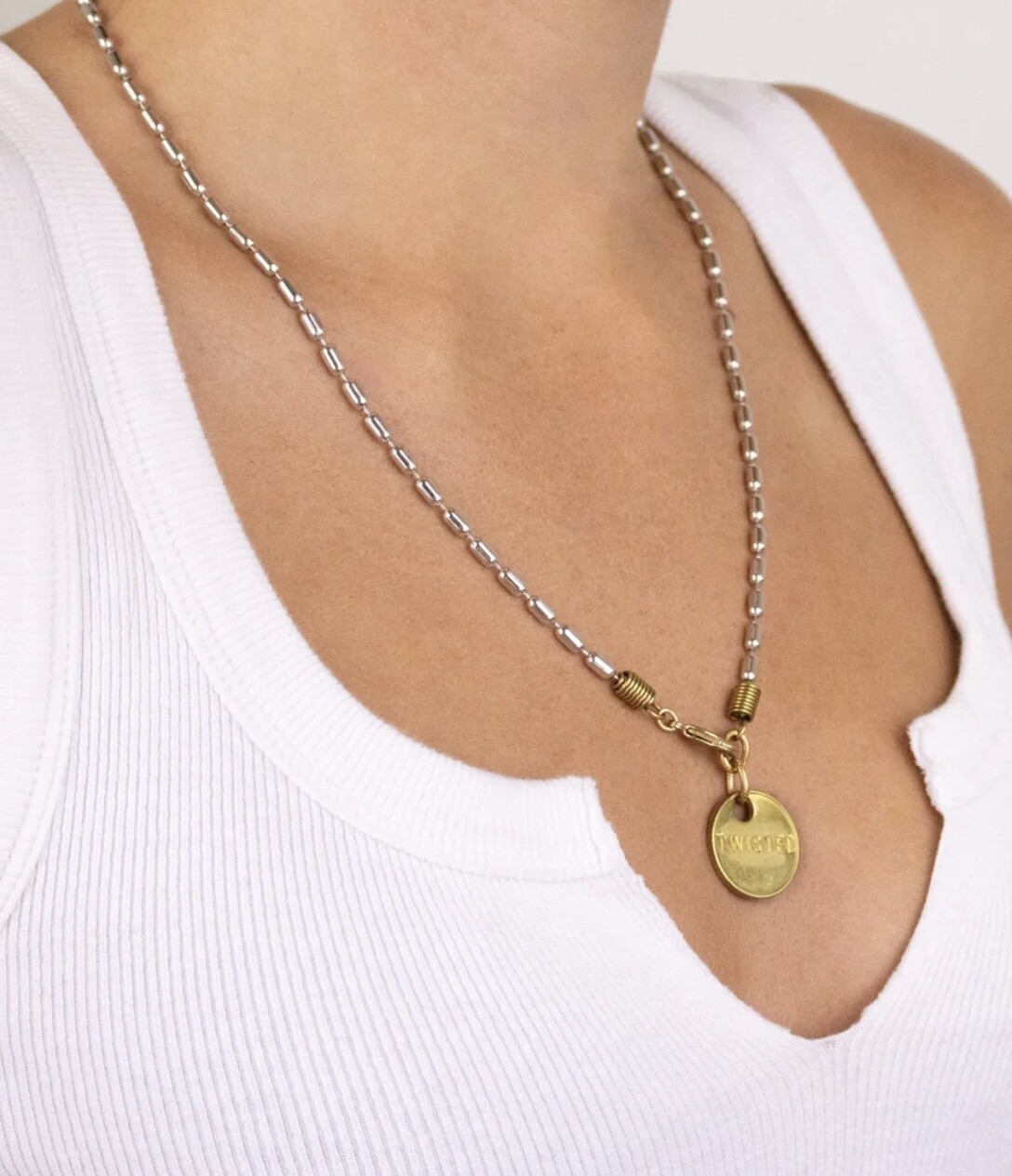 OVATE NECKLACE