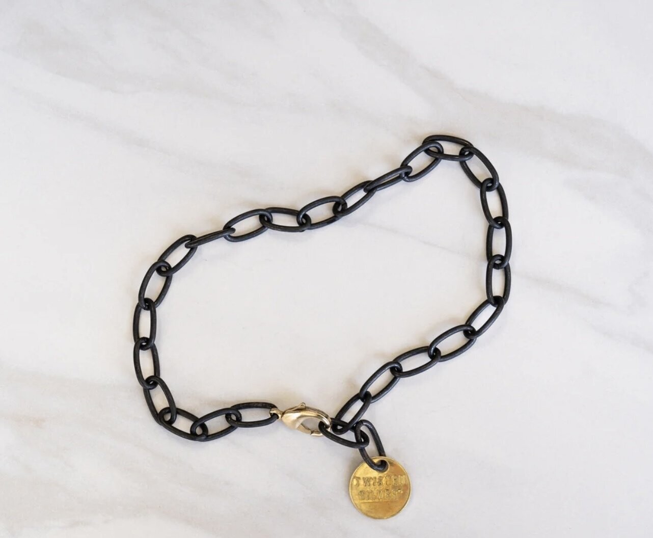 DISTRESS NECKLACE