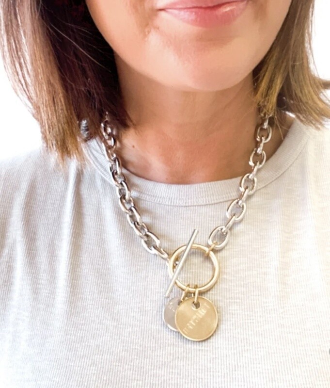 CAPTURE CHROME NECKLACE