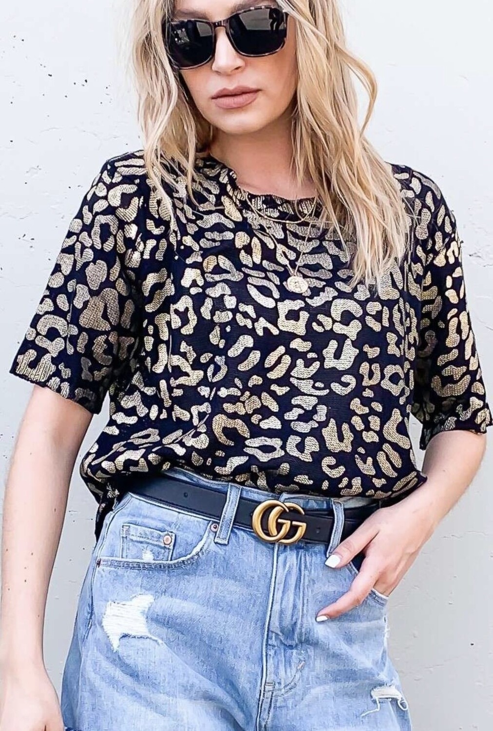 CHEETAH BLACK SHORT SLEEVE SWEATER