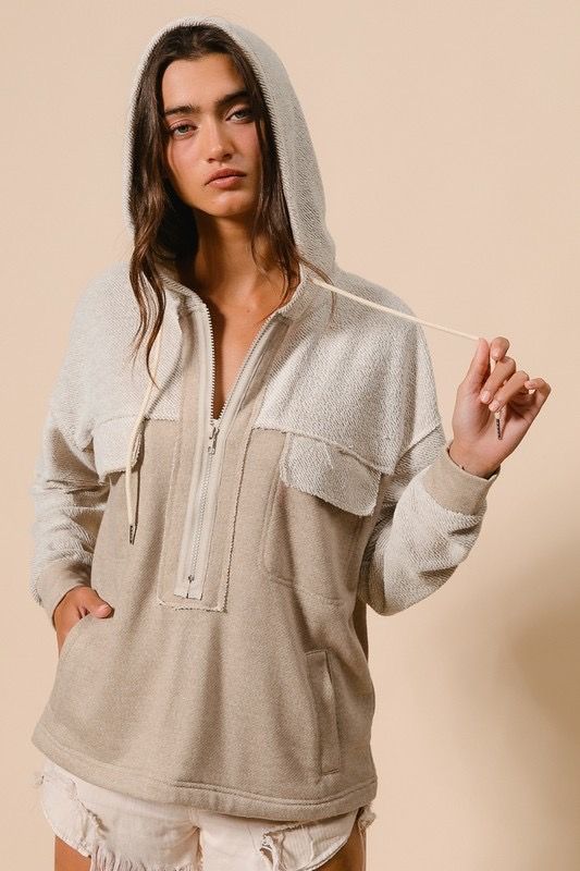 FRENCH TERRY DOUBLE POCKET HALF ZIP HOODIE TAUPE