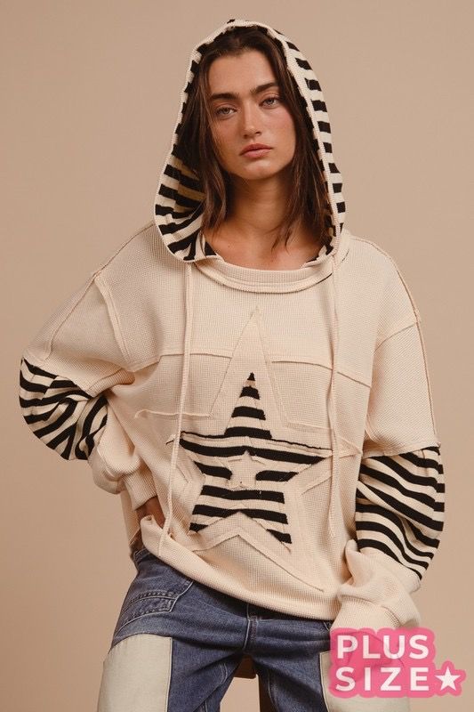 PLUS SIZE STAR PATCH HOODIE