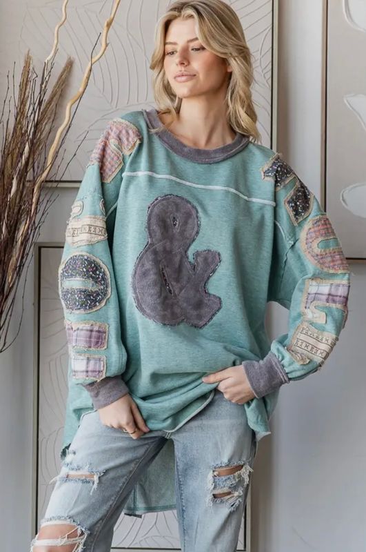 ROCK &amp; ROLL PATCHWORK LONG PULLOVER