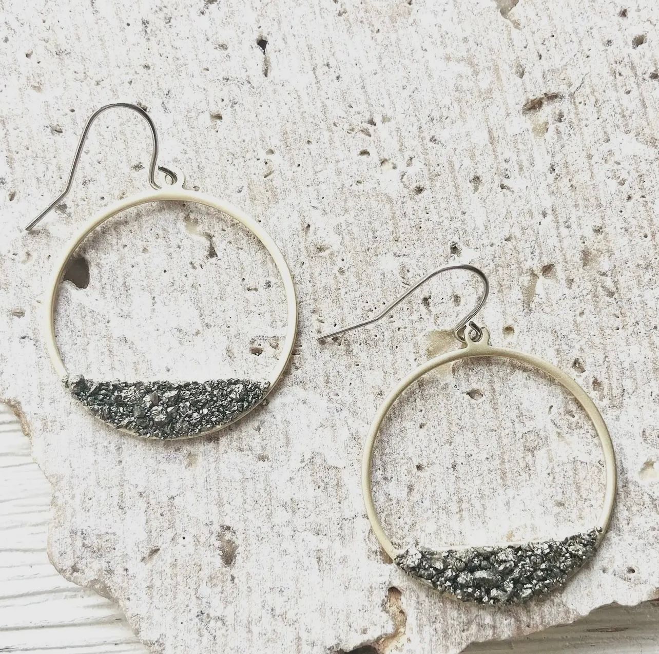 OCEAN CRUSHED ABALONE SHELL MATTE EARRINGS