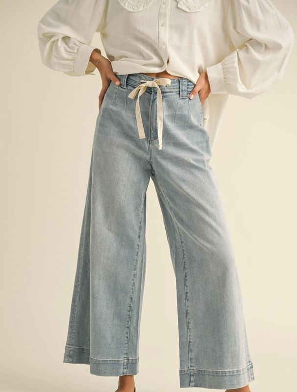 WASHED DENIM TIE FRONT RELAXED FIT