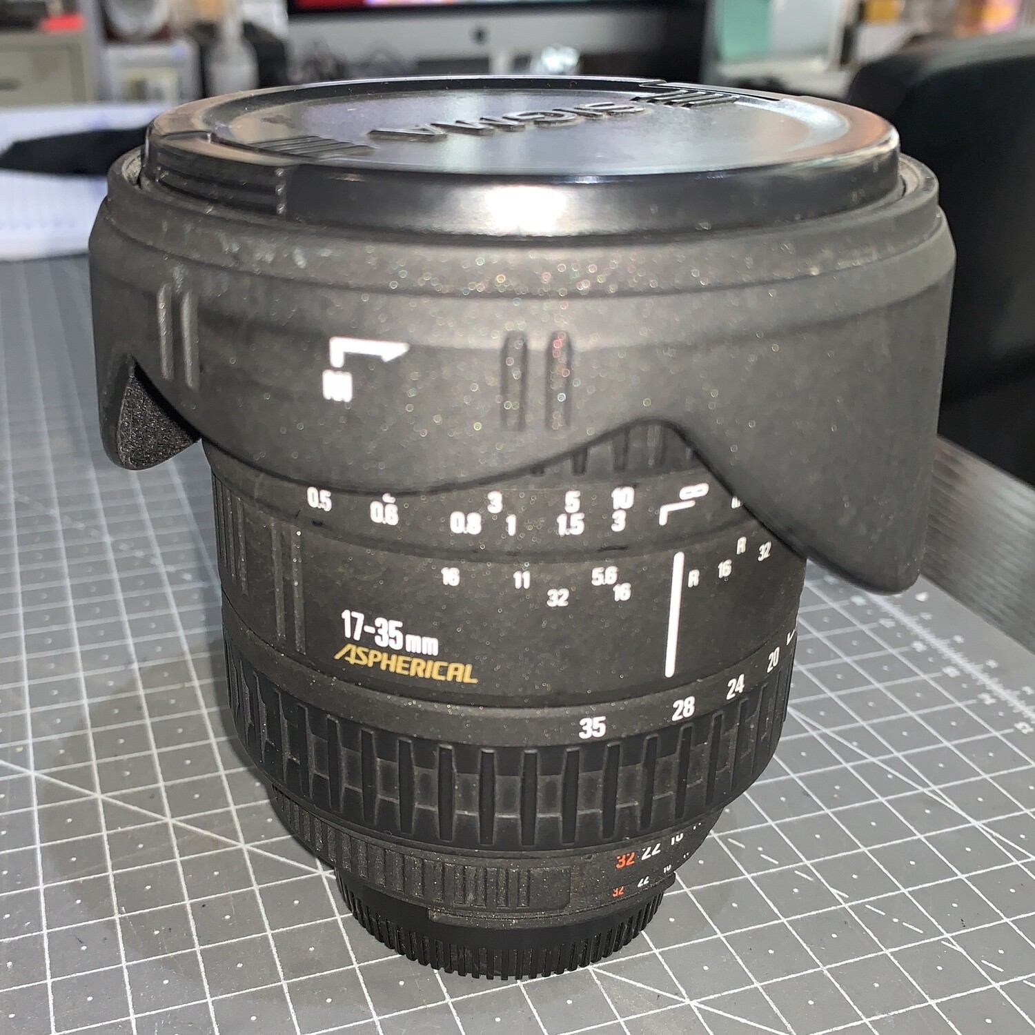 Sigma EX 17-35mm f2.8-4 Wide Zoom, Nikon AF mount