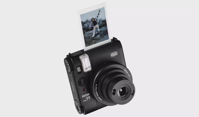FujiFilm Instax Mini 99