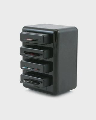 Professional Workflow HR2 Four Bay USB3 Reader Hub