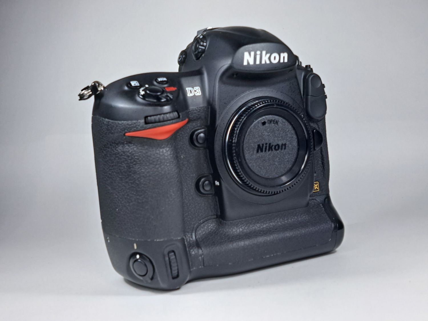 Nikon D3 Body, boxed complete, low shutter count
