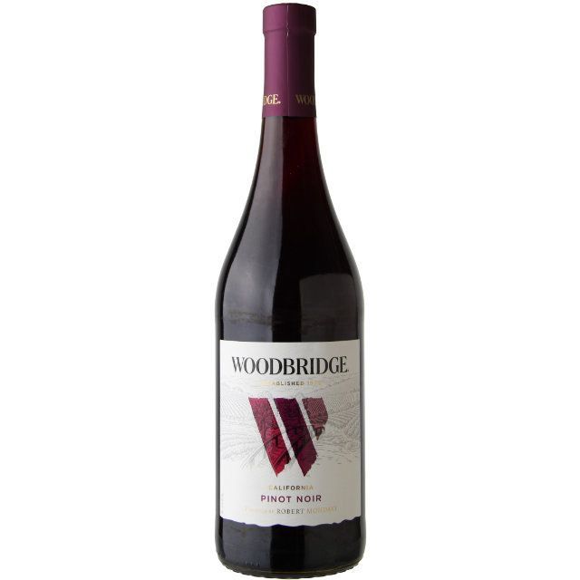 WOODBRIDGE PINOT NOIR 750ML