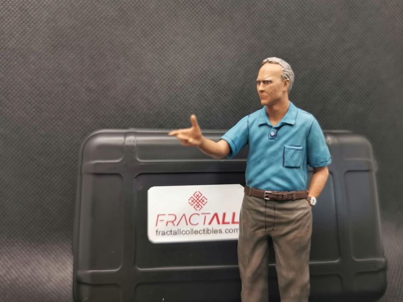 1/18 Clint Eastwood in Gran Torino (limited to 99 ex.)