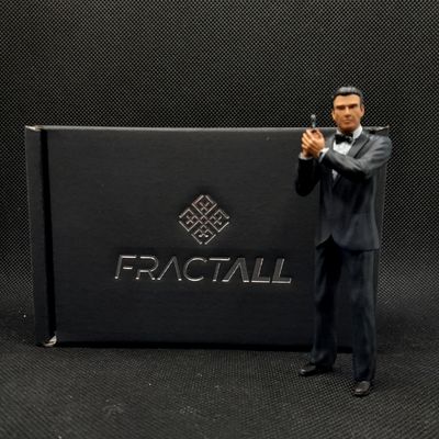 1/18 James Bond by Pierce Brosnan (limited to 99 ex.)