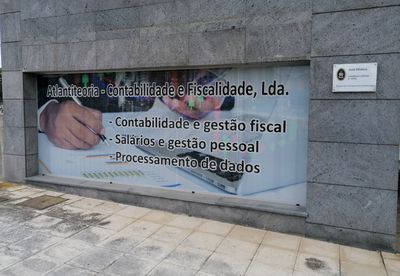 Impressão em vinil perfurado, Preço sob consulta