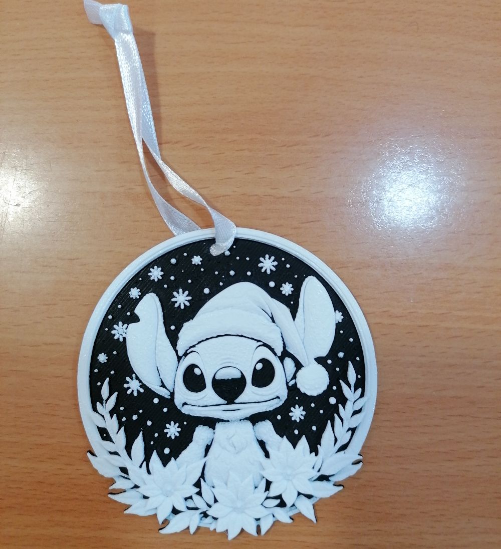 Peças decorativas em 3D Stitch e Grinch