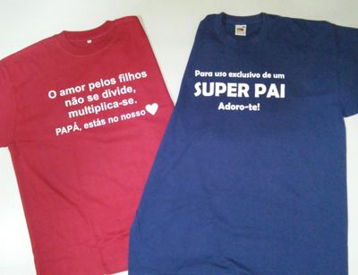 Estampagem em T-shirt