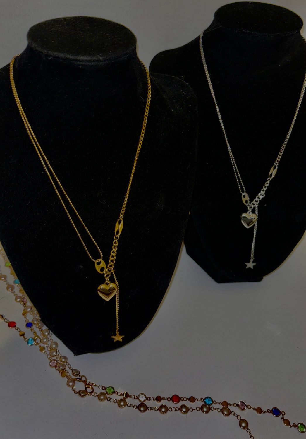 The Undecided necklace