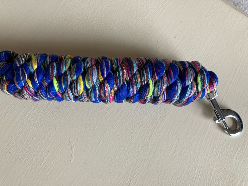 Blue Cotton Lead