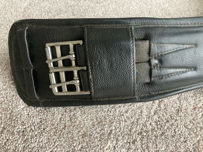 18” Stubben Dressage Girth - Soft Leather!