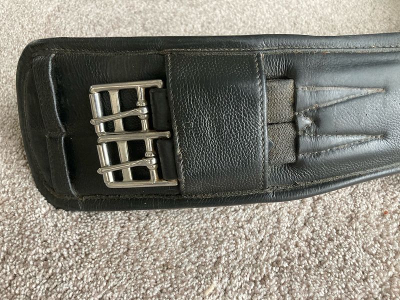 18” Stubben Dressage Girth - Soft Leather!