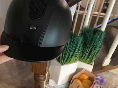 IRH Size Medium “like New” Helmet