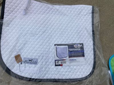 Professional Choice Dressage Pad With Patent Leather Trim! New