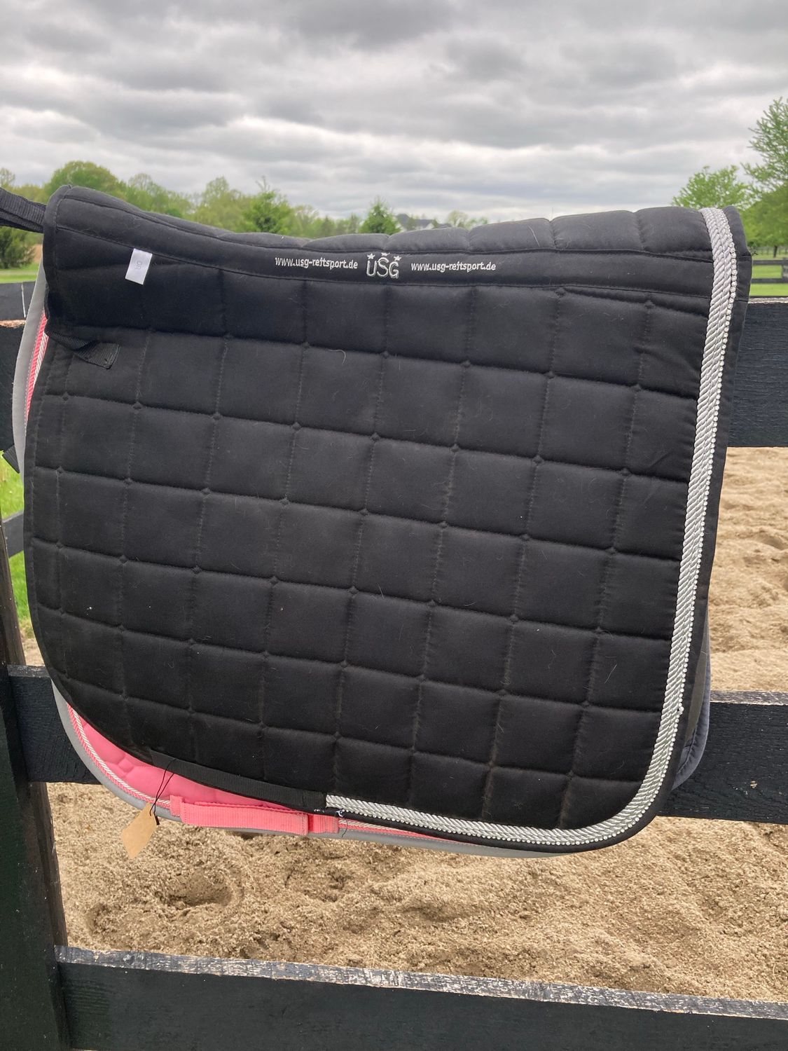 USG dressage Black Full Pad With Silver Piping