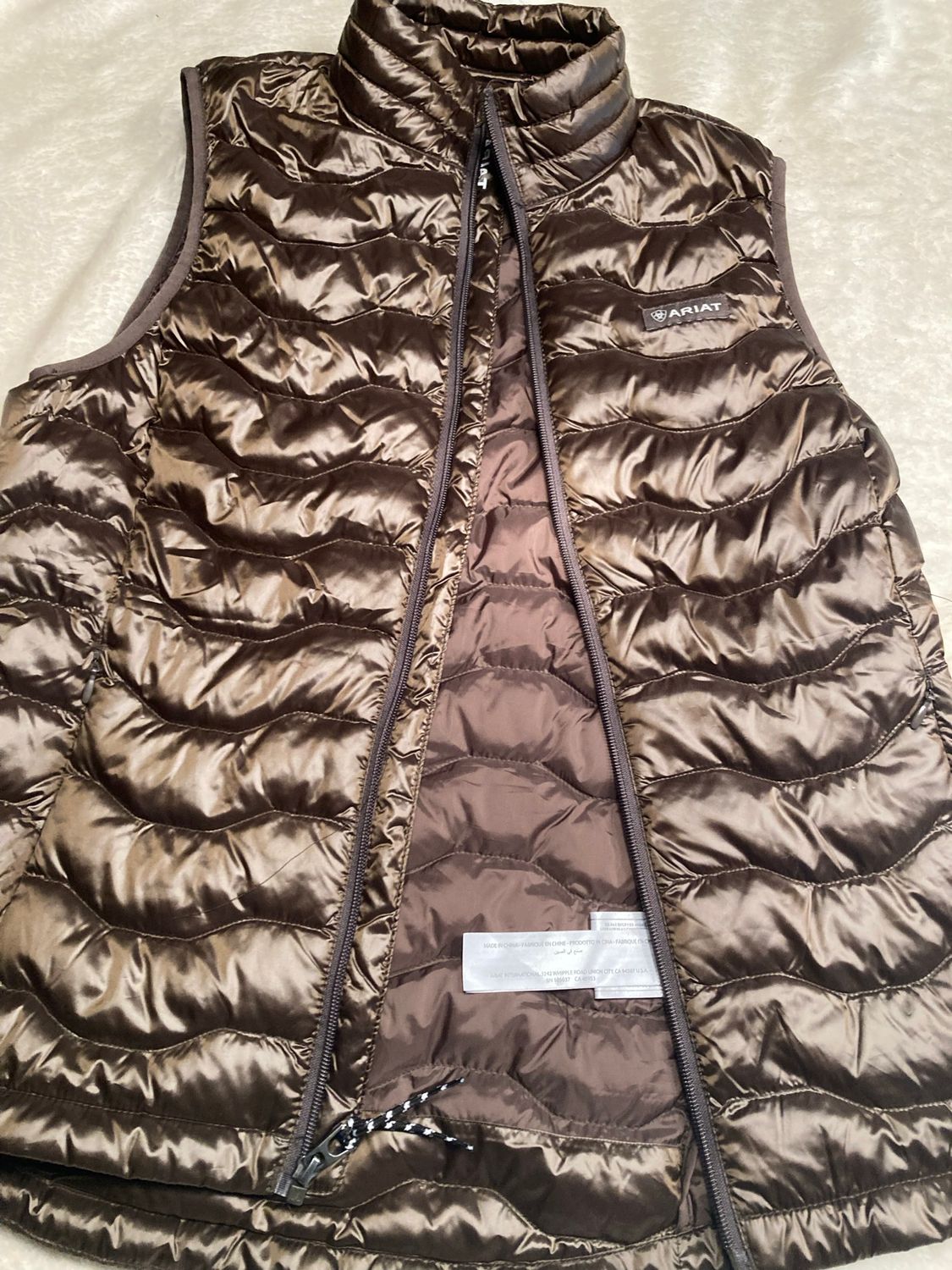 Ariat trek Medium Bronze Puffer Vest
