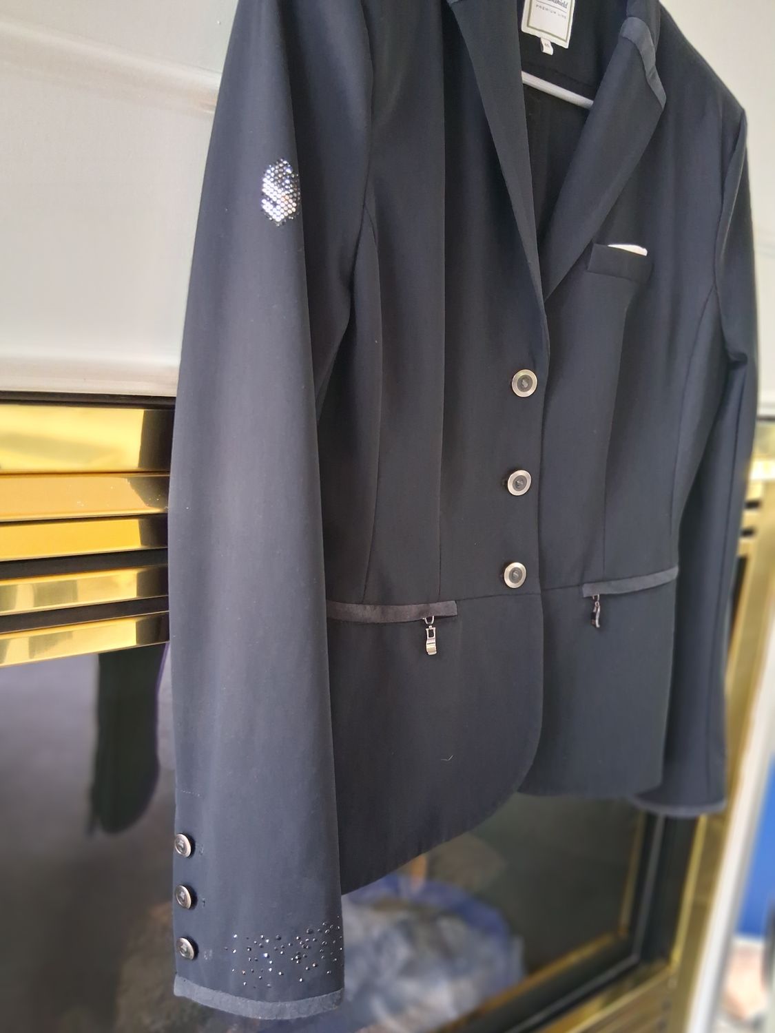 Samshield competition coat women&#39;s us size 2