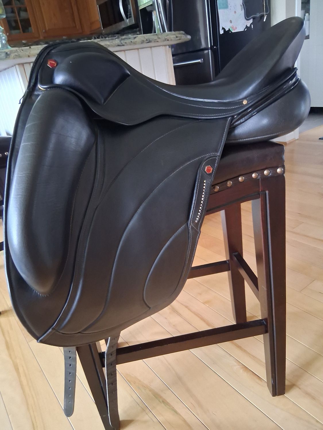 Albion Revelation 17.5 medium wide dressage saddle