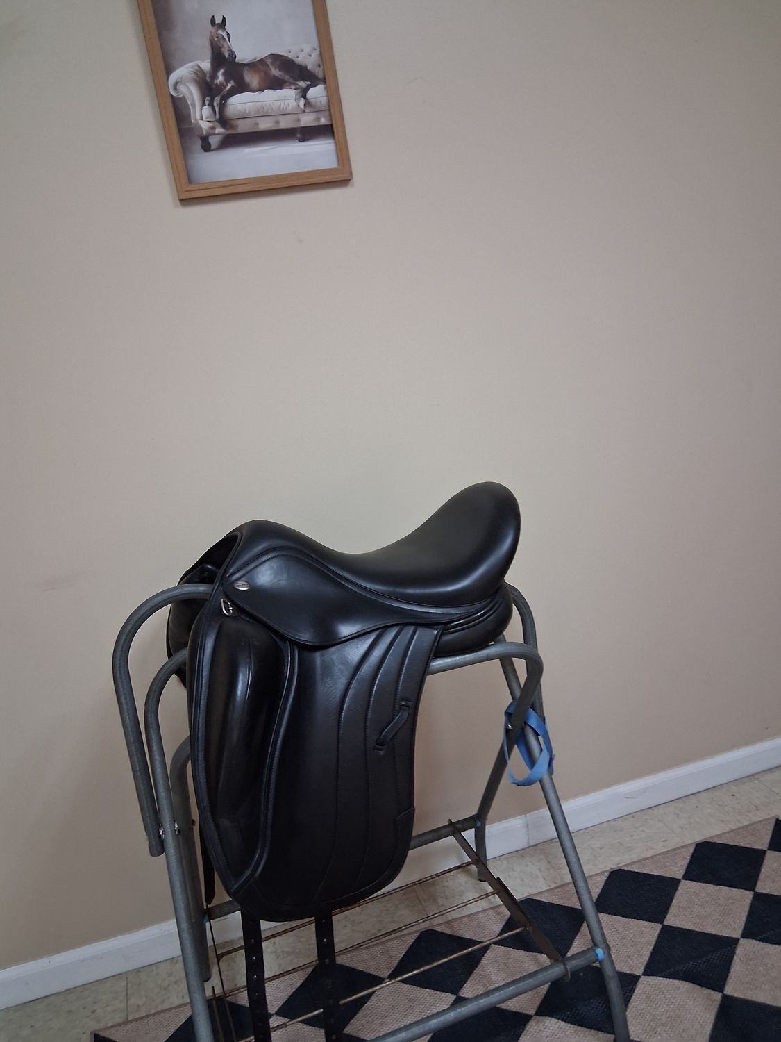 17.5 Harry Dabbs Mariella wide dressage saddle