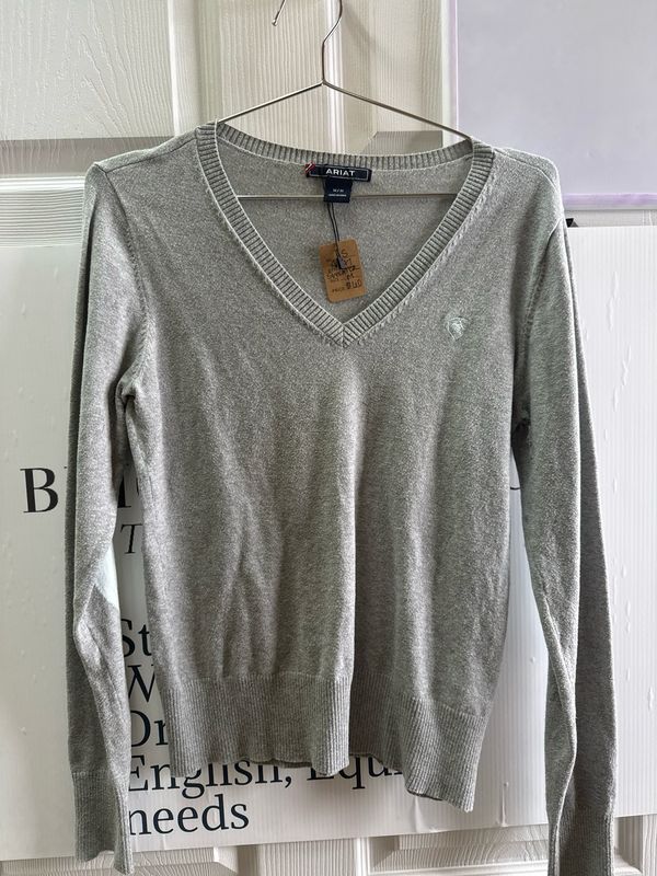 Ariat Lightweight Sweater Size Medium